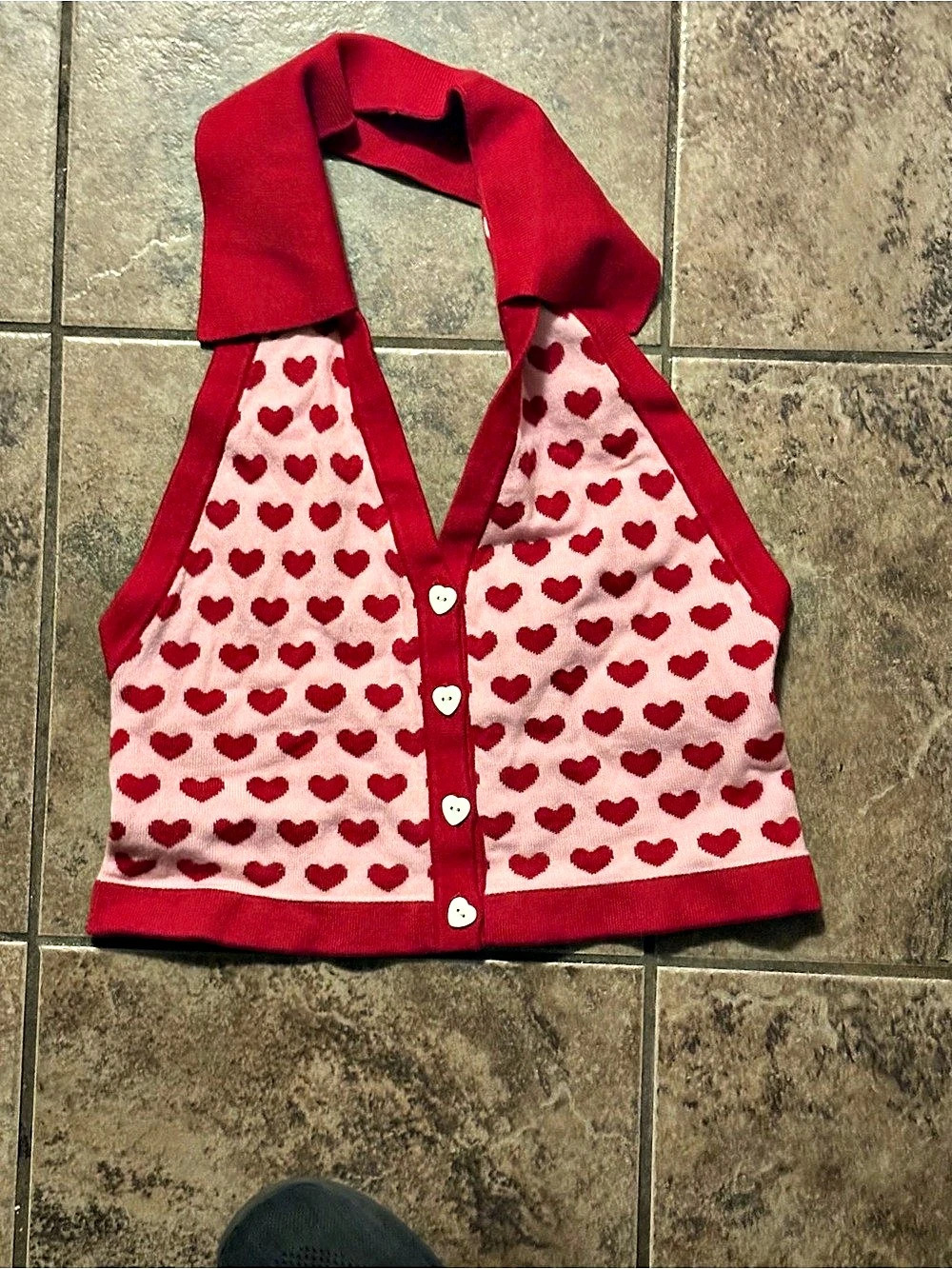 Cider Heart Print Button Front Camisole in Red & Pink Like New